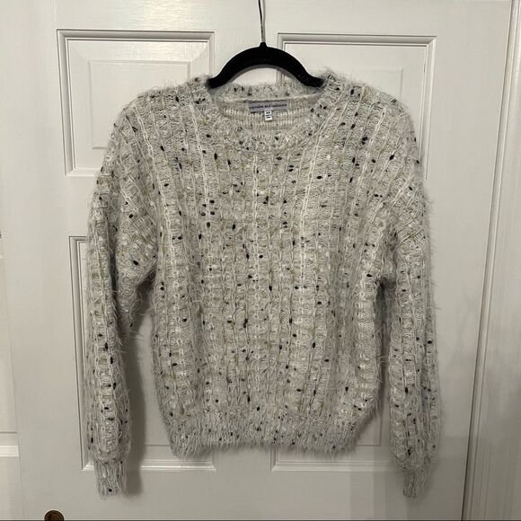 Cupcakes and Cashmere Nisha Sweater - Picture 7 of 10